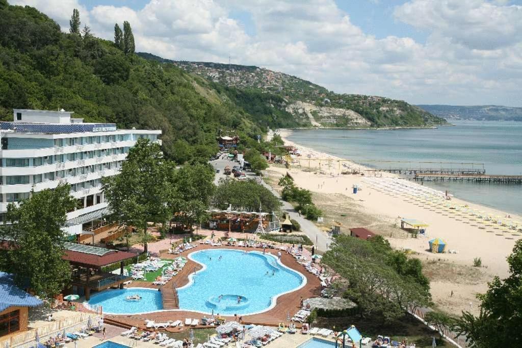 Hotel Arabella Beach Albena Exterior photo